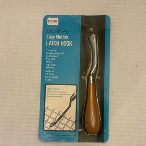 Bernat Easy-Motion Latch Hook - Brown Handle